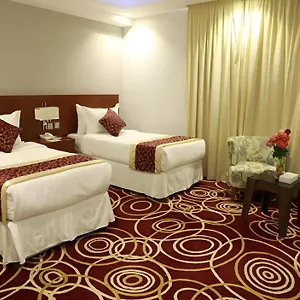 3* فندق واو
